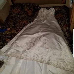 Size 6 wedding dress